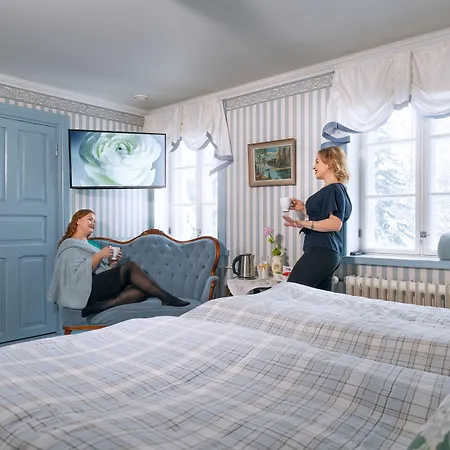 Taulun Kartano Hotell Kankainen